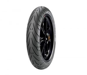 pneus moto touring Pirelli